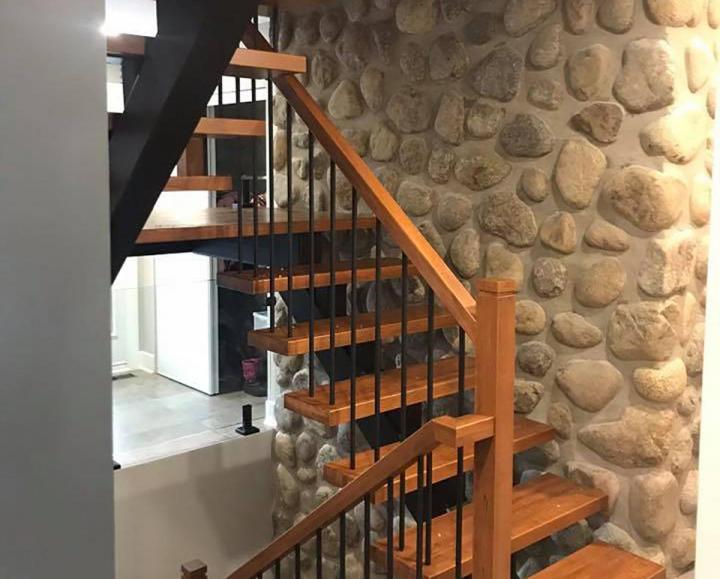 Installation d'escalier de bois Rive-Nord de Montréal